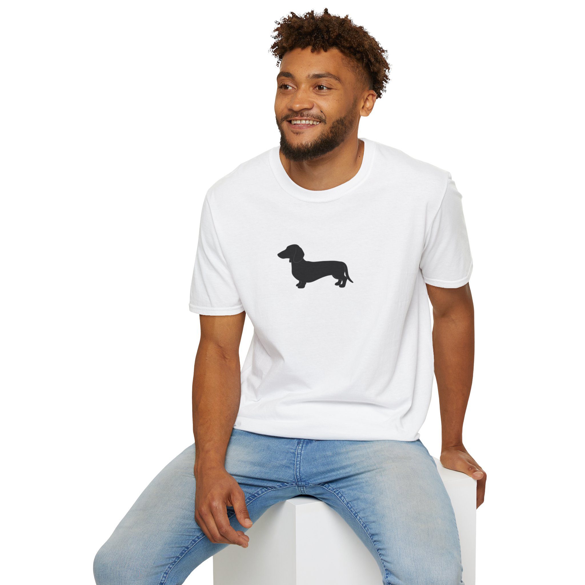 Dachshund Silhouette T-Shirt – Minimalist Sausage Dog Tee